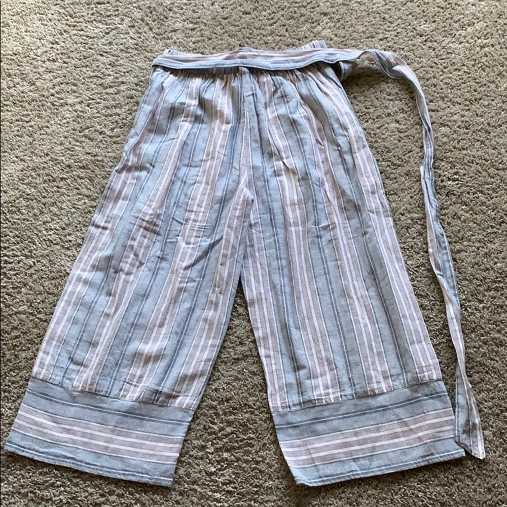 Francesca‘s pants - Picture 4 of 5